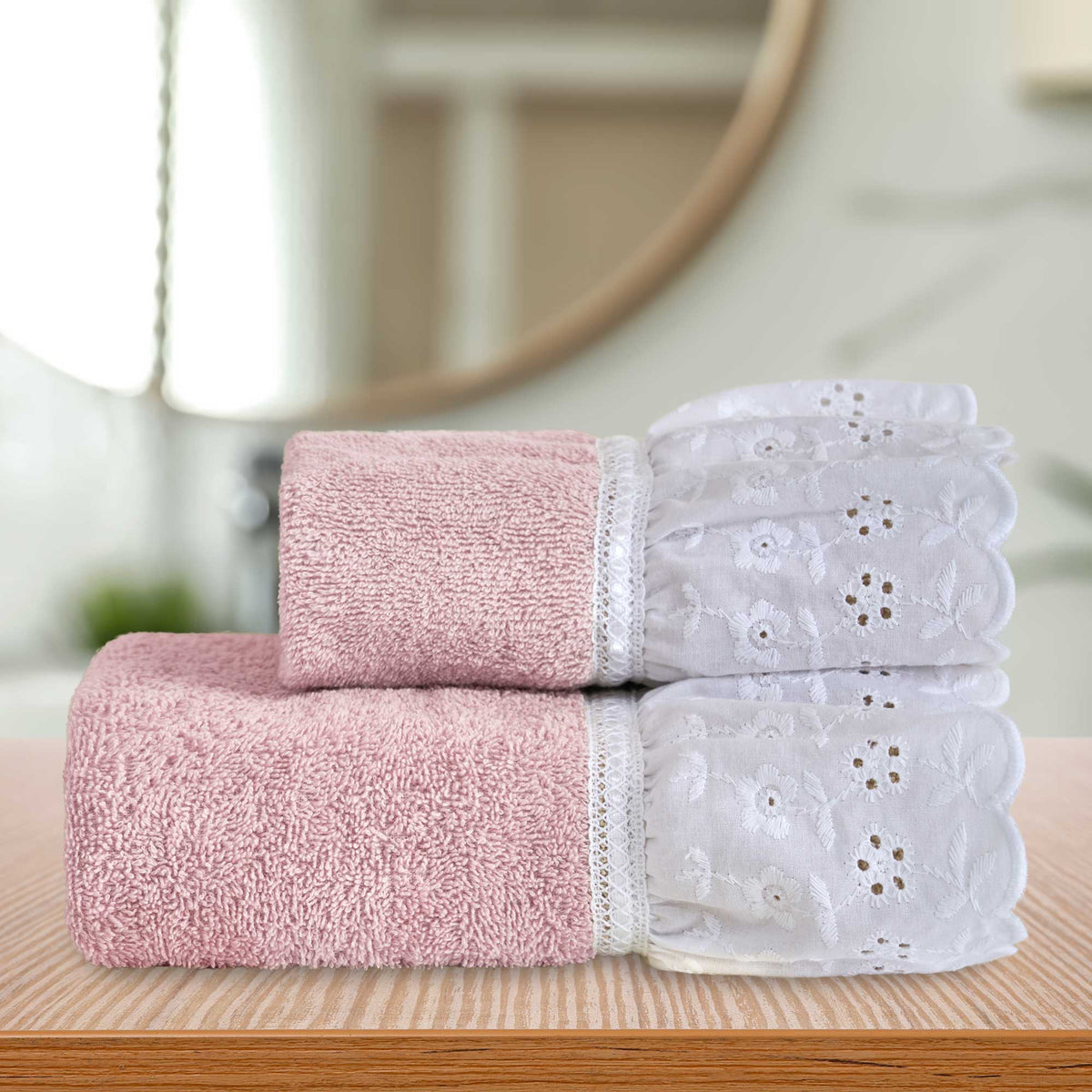 Coppia di Asciugamani in Spugna Con Balza in Pizzo Sangallo - Lily Coppia di spugna Lisola