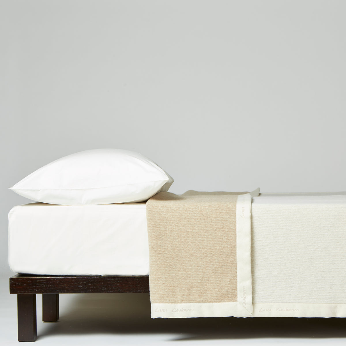 Coperta in Cashmere e Lana Vergine - Omicron
